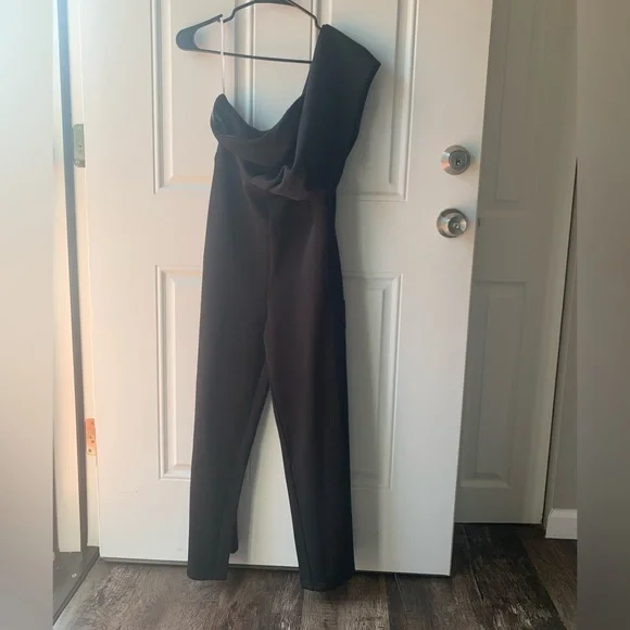 Lulus jumpsuit size small - Picture 3 of 5